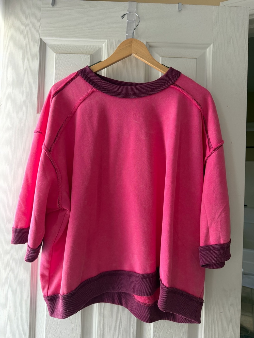 Women's Short-Sleeve Pink Tunic Sweatshirt with Contrast Trim
